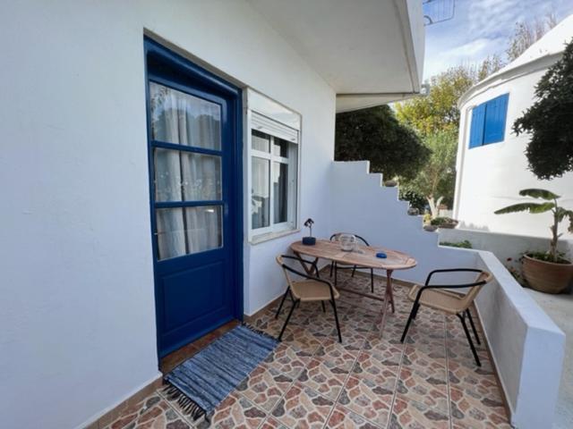 Anemomilos Studios Gerani  Buitenkant foto