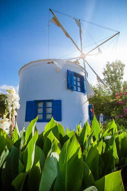 Anemomilos Studios Gerani  Buitenkant foto